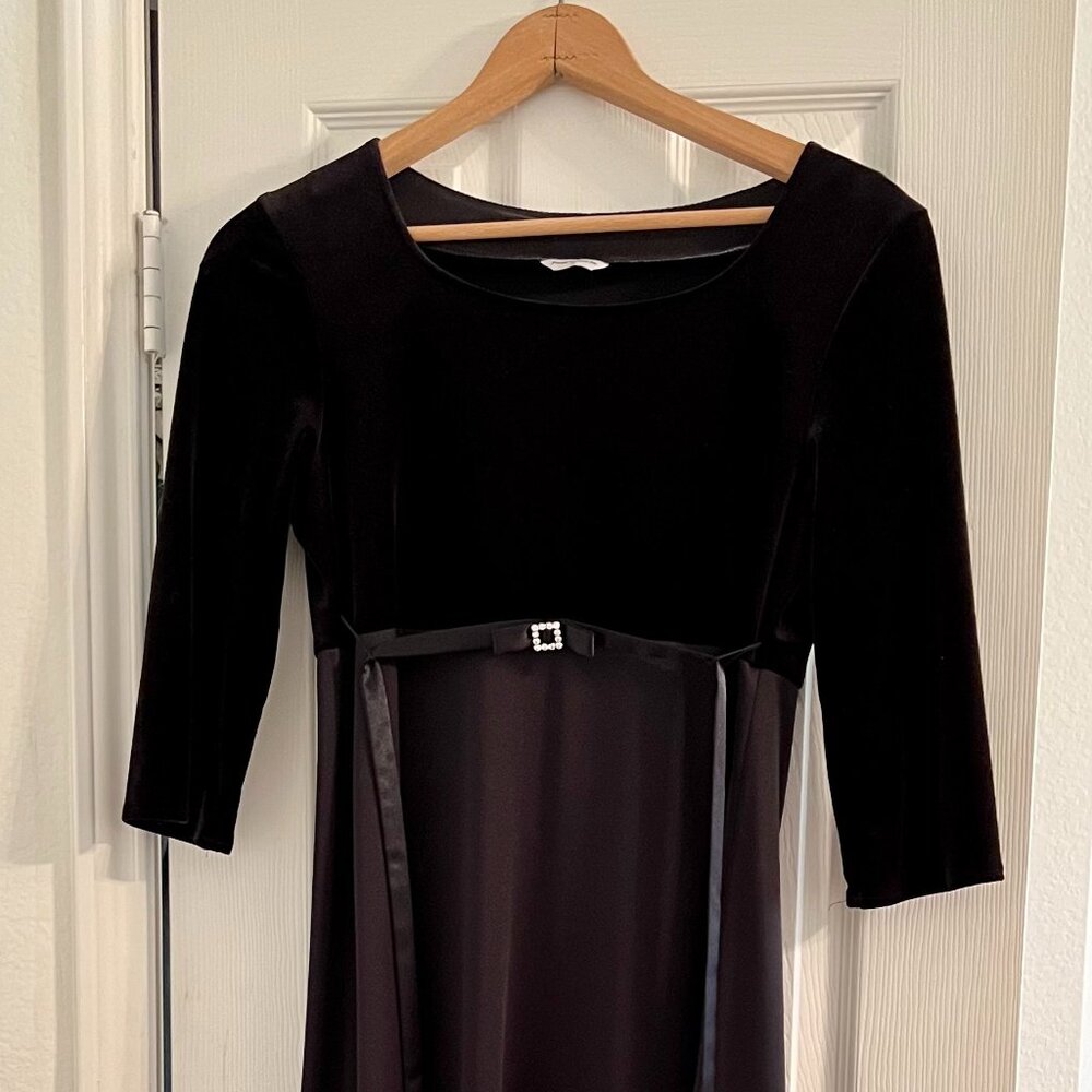 Women's Floor Length Concert Dress - Size 12